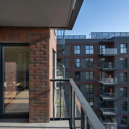 1-bedroom With Parking & Balcony By Renters Vratislav